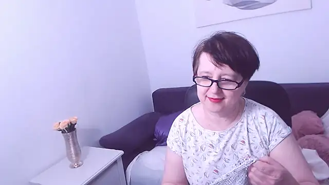 Snapshot of ChristaRose chatting on March 20, 10:18 pm ChristaRose online show from March 20, 10:18 pm