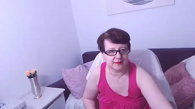 Snapshot of ChristaRose chatting on September 19, 5:57 pm ChristaRose online show from September 19, 5:57 pm