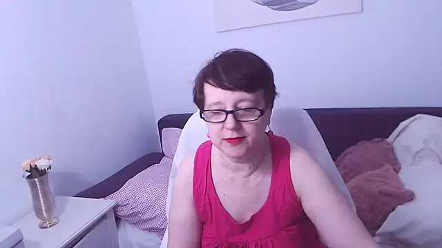 Snapshot of ChristaRose chatting on September 21, 9:27 pm ChristaRose online show from September 21, 9:27 pm