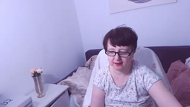 Snapshot of ChristaRose chatting on September 24, 8:23 pm ChristaRose online show from September 24, 8:23 pm