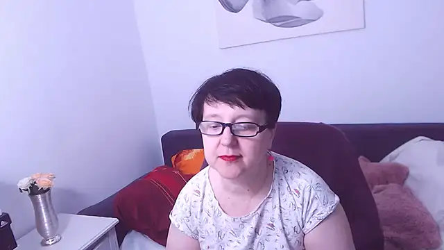 Snapshot of ChristaRose chatting on October 4, 1:03 am ChristaRose online show from October 4, 1:03 am