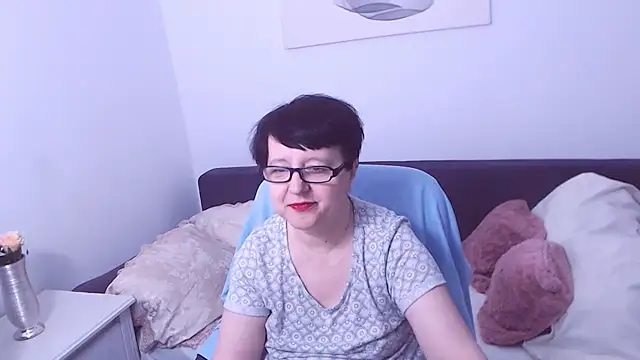 Snapshot of ChristaRose chatting on October 5, 3:10 pm ChristaRose online show from October 5, 3:10 pm