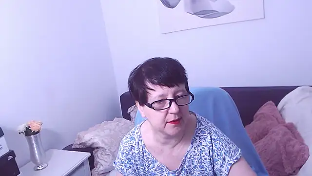 Snapshot of ChristaRose chatting on October 11, 11:58 pm ChristaRose online show from October 11, 11:58 pm