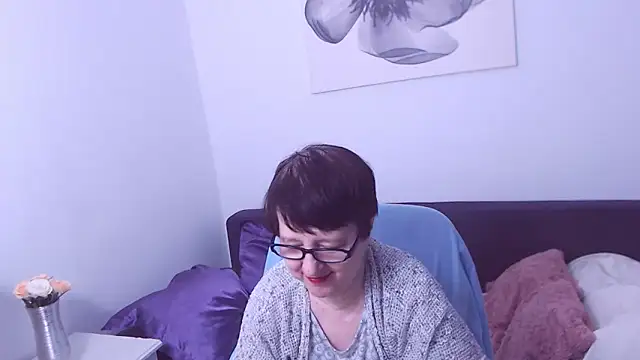 Snapshot of ChristaRose chatting on November 19, 10:21 pm ChristaRose online show from November 19, 10:21 pm