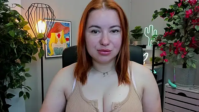 LAYLAxSTAR online show from September 11, 6:24 am