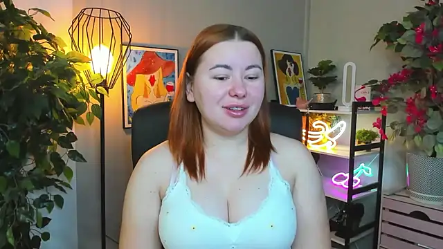 LAYLAxSTAR online show from January 12, 7:46 am