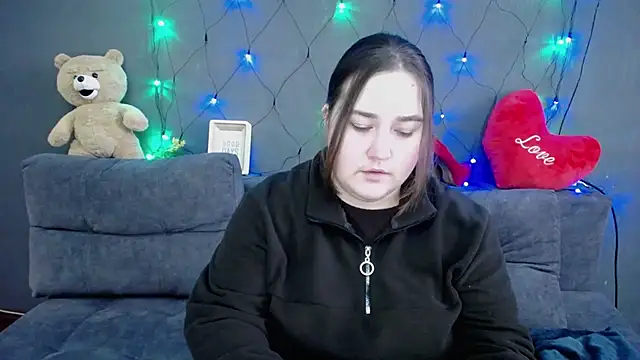 XX Daniella XX online show from February 7, 7:23 am