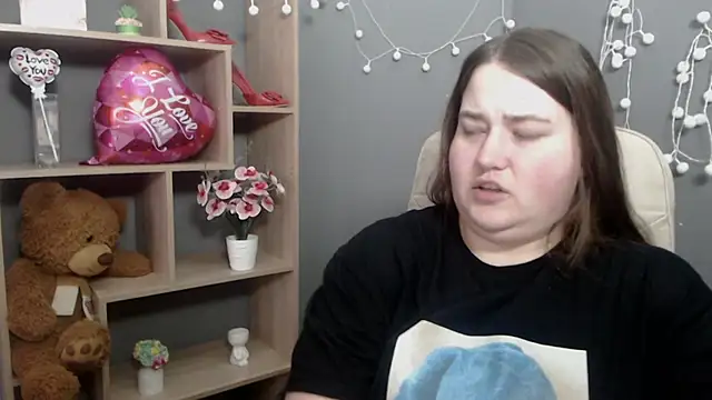 Snapshot of XX_Daniella_XX chatting on February 16, 7:26 am XX Daniella XX online show from February 16, 7:26 am