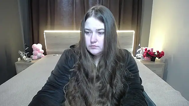 Snapshot of XX_Daniella_XX chatting on February 20, 7:32 am XX Daniella XX online show from February 20, 7:32 am