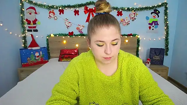 JessikaDaniel online show from December 2, 7:14 am