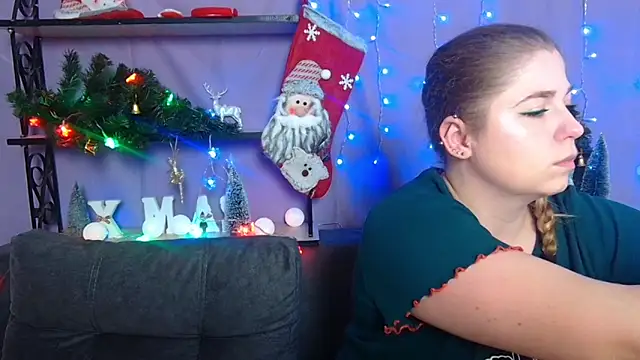 JessikaDaniel online show from December 9, 7:17 am