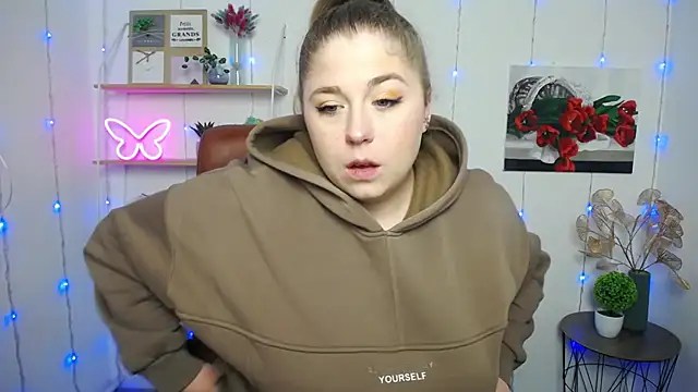 JessikaDaniel online show from March 6, 7:14 am