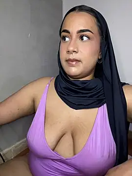 Maryam yamal online show from February 7, 9:15 pm