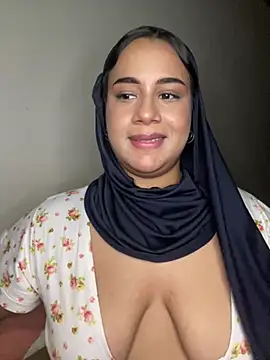 Maryam yamal online show from March 14, 8:49 pm