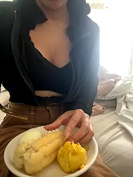 DulceMya6 online show from November 3, 12:39 pm