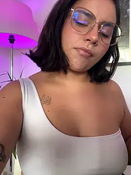 susy angel online show from October 12, 9:36 pm