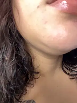 susy angel online show from March 8, 12:41 am