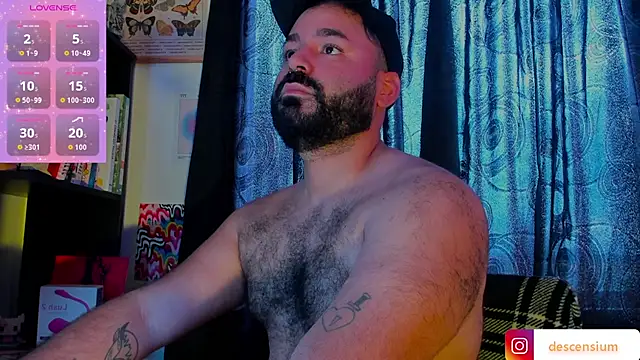 johnnyalx online show from June 4, 6:47 pm