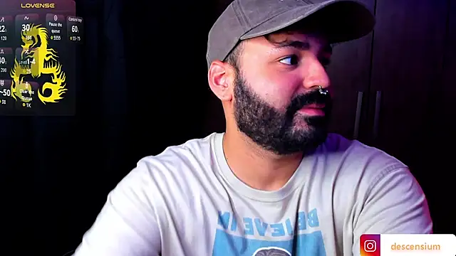 johnnyalx online show from July 3, 9:21 pm