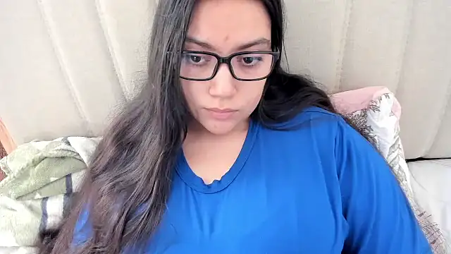 Snapshot of roniewester chatting on February 26, 2:38 pm roniewester online show from February 26, 2:38 pm