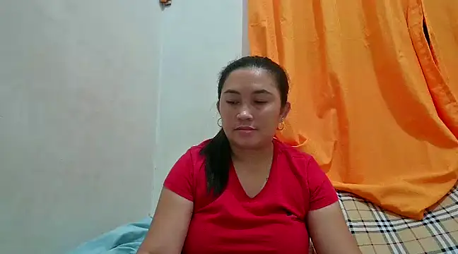 LalaiAsian online show from December 26, 11:32 am