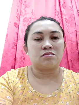 LalaiAsian online show from February 10, 10:30 pm