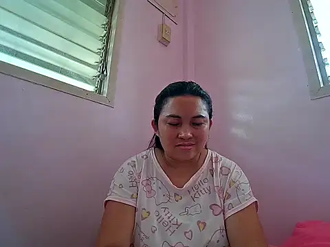 LalaiAsian online show from September 20, 4:13 am