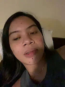 Hebefemme online show from March 13, 6:56 pm
