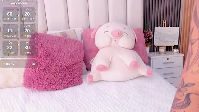 Skcarlet beckett online show from September 11, 2:50 pm