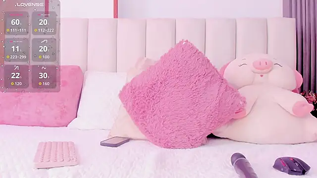 Skcarlet beckett online show from October 2, 1:40 pm