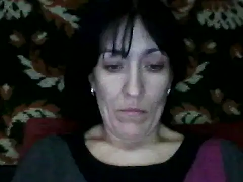 SunnyAmorre online show from December 6, 7:43 am