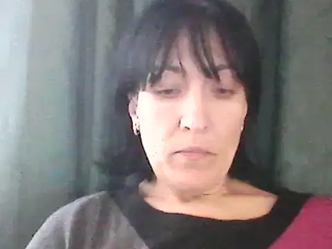 SunnyAmorre online show from December 19, 8:45 am