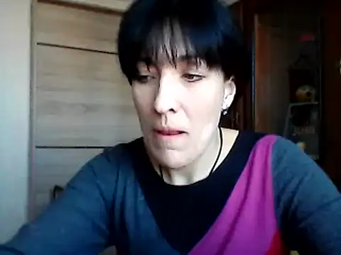 SunnyAmorre online show from March 18, 8:47 am