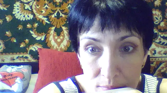 SunnyAmorre online show from February 12, 9:37 am