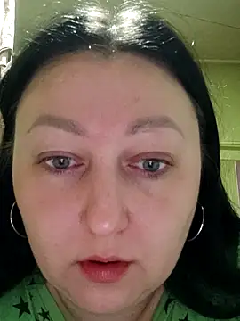 Snapshot of Rini333 chatting on February 21, 4:30 pm Rini333 online show from February 21, 4:30 pm