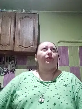 Snapshot of Rini333 chatting on February 23, 12:52 am Rini333 online show from February 23, 12:52 am