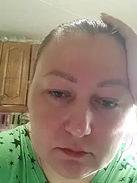 Snapshot of Rini333 chatting on March 1, 8:16 am Rini333 online show from March 1, 8:16 am