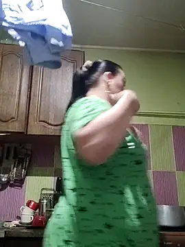 Snapshot of Rini333 chatting on March 3, 6:03 pm Rini333 online show from March 3, 6:03 pm