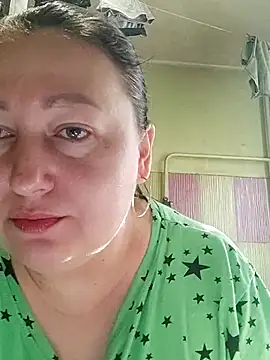 Snapshot of Rini333 chatting on March 7, 7:05 am Rini333 online show from March 7, 7:05 am