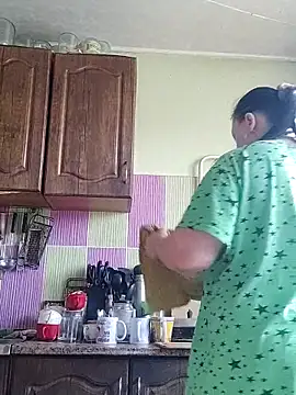 Snapshot of Rini333 chatting on March 12, 7:58 am Rini333 online show from March 12, 7:58 am