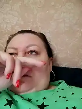 Snapshot of Rini333 chatting on March 26, 5:40 pm Rini333 online show from March 26, 5:40 pm