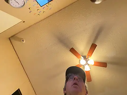 jck1m0t online show from February 18, 5:31 am