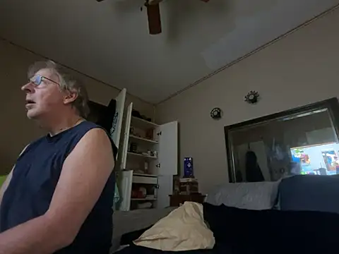 jck1m0t online show from March 15, 8:21 pm