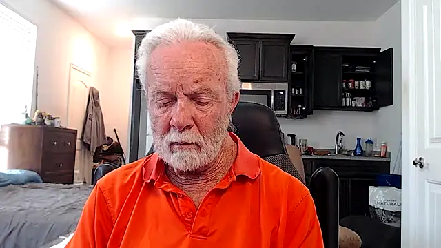 rockpoint69 online show from September 19, 10:54 pm