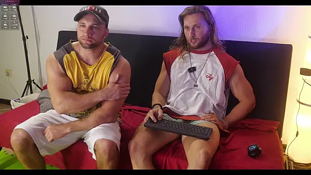 michaelbradleu online show from September 27, 8:03 pm