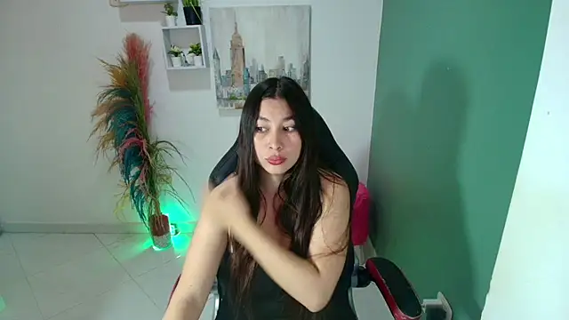 bella 99  online show from February 6, 1:25 pm