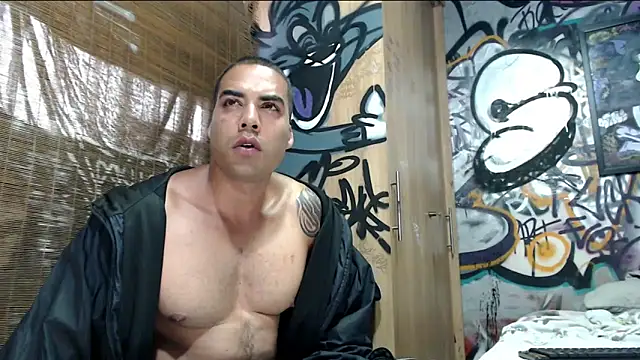 Justin Frank online show from May 28, 8:28 pm