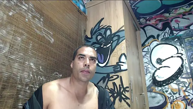 Justin Frank online show from June 3, 11:54 pm