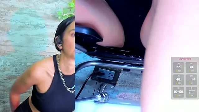 Snapshot of Amelia_Myers chatting on October 14, 8:42 pm Amelia Myers online show from October 14, 8:42 pm