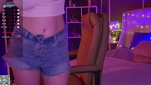 elinanortas online show from March 17, 7:24 am